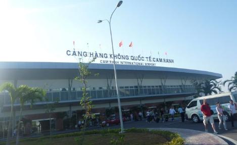 cam-ranh-airport-nha-trang-vietnam